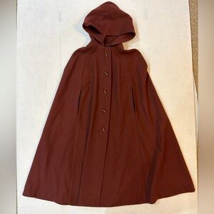 Vintage Young Heritage New York Wool Hooded Cloak Cape Burgundy
